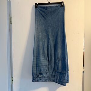 Lightweight denim work jeans by NYDJ. High-rise. Wide-leg. Size 18.